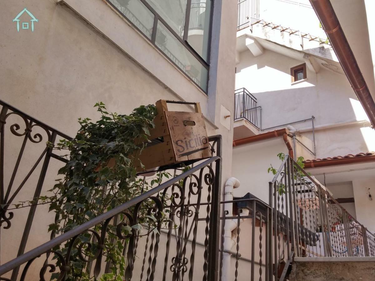 Giuiuzzamia Villa Palermo Exterior foto